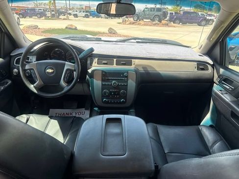 Used 2014 Chevrolet Silverado 2500 LTZ w/ LTZ Plus Package AWD/4WD image 10