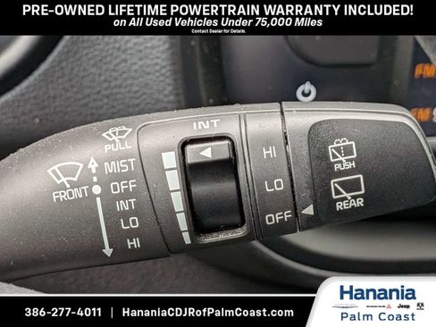 Used 2024 Kia Soul LX w/ Option Group 015 FWD image 28