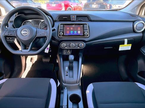 New 2025 Nissan Versa S image 5