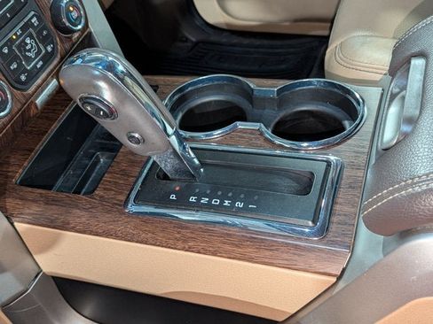 Used 2014 Ford F150 Lariat w/ Lariat Chrome Package image 38