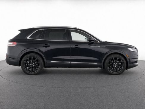 Used 2023 Lincoln Nautilus Reserve w/ Equipment Group 201A FWD image 8