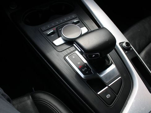 Used 2018 Audi A4 2.0T Ultra Premium image 16