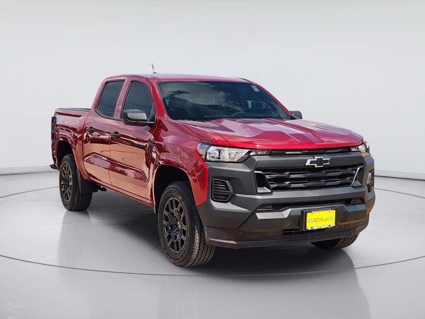 Used 2025 Chevrolet Colorado W/T w/ WT Custom Package RWD image 3