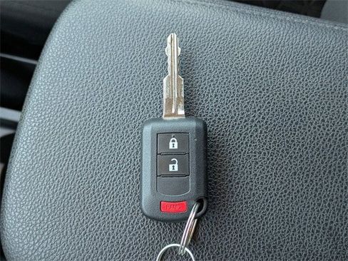 Used 2023 Mitsubishi Outlander Sport 2.0 image 25