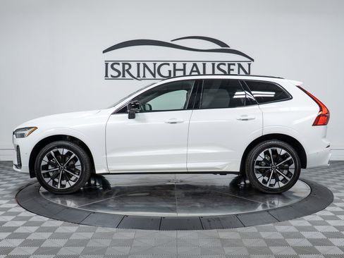 New 2026 Volvo XC60 B5 Plus w/ Climate Package image 8