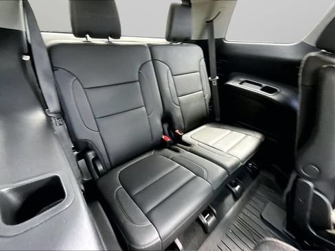 Used 2023 GMC Acadia SLT w/ Elevation Edition AWD/4WD image 28