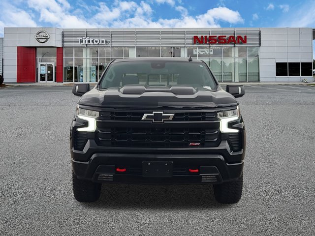 Used 2022 Chevrolet Silverado 1500 LT Trail Boss w/ LT Trail Boss Premium Package AWD/4WD image 2