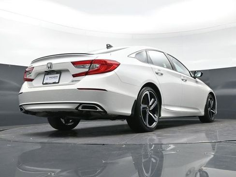 Used 2022 Honda Accord Sport image 22