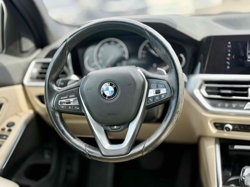 Used 2020 BMW 330i xDrive Sedan w/ Driving Assistance Package AWD/4WD image 15