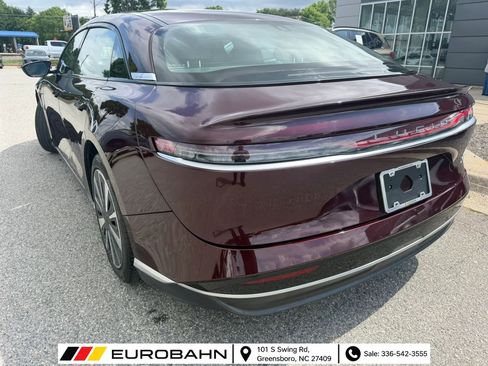 Used 2024 Lucid Air Touring AWD/4WD image 3