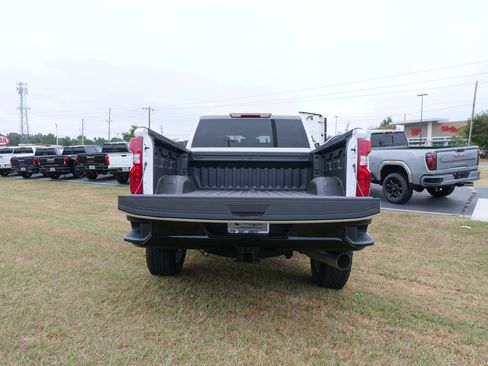 New 2025 Chevrolet Silverado 2500 Custom w/ Custom Value Package image 5