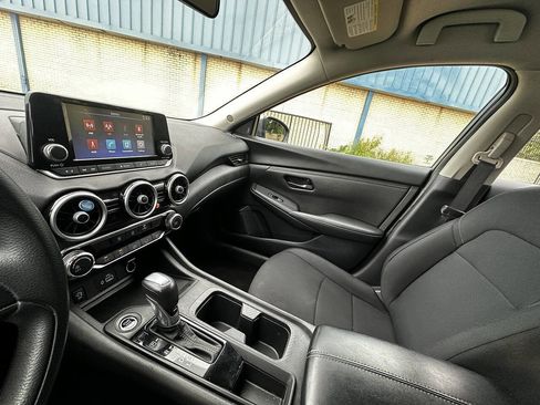Used 2024 Nissan Sentra S FWD image 15