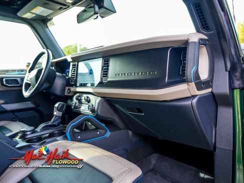 Used 2023 Ford Bronco Wildtrak image 18