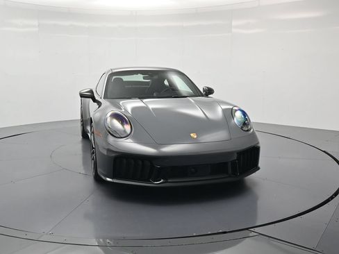 Certified 2026 Porsche 911 Carrera GTS RWD image 48