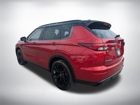 New 2025 Mitsubishi Outlander SEL Black Edition image 5