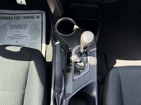 Used 2014 Toyota RAV4 LE FWD image 28