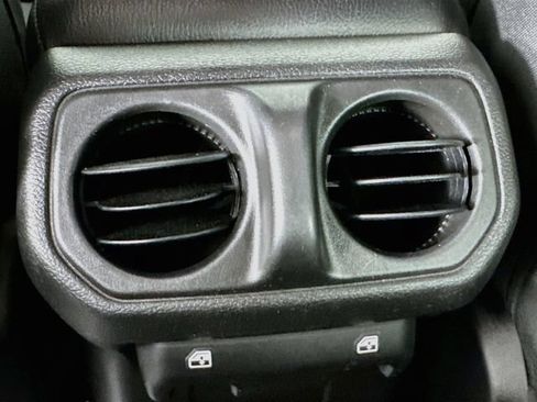 Used 2023 Jeep Wrangler Unlimited w/ Cold Weather Group AWD/4WD image 31