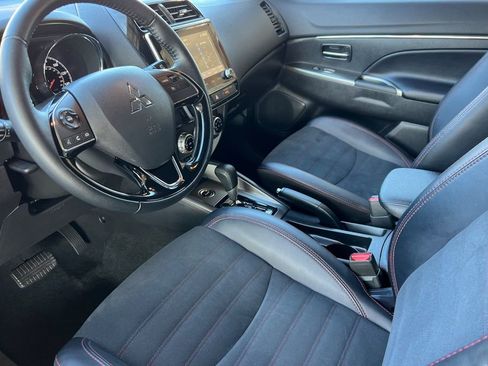 Used 2024 Mitsubishi Outlander Sport AWD image 5
