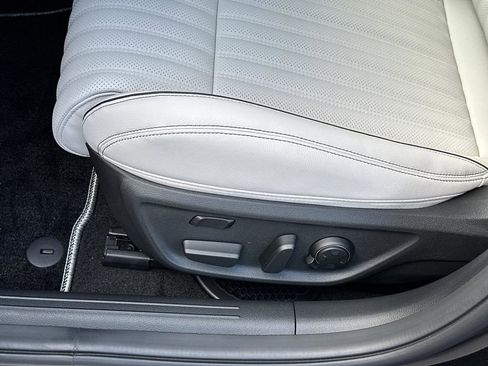 New 2026 Genesis G70 3.3T Sport Prestige RWD image 10