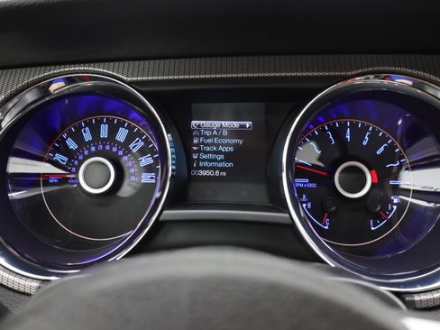 Used 2014 Ford Mustang GT Premium RWD image 10