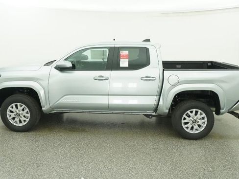 New 2026 Toyota Tacoma SR5 image 30