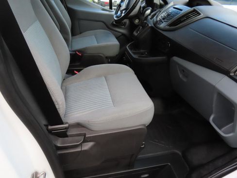 Used 2019 Ford Transit 250 130 Low Roof image 9