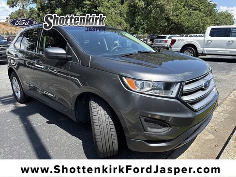 Used 2018 Ford Edge SE FWD image 1