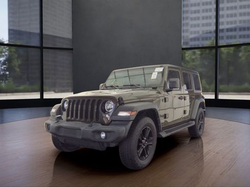 Used 2021 Jeep Wrangler Unlimited Sport image 1
