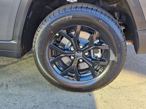 New 2026 Jeep Grand Cherokee L Altitude AWD/4WD image 9