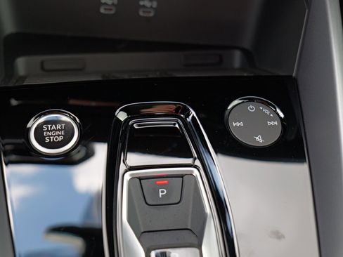 Certified 2025 Audi A3 2.0T Premium w/ Black Optic Package image 18