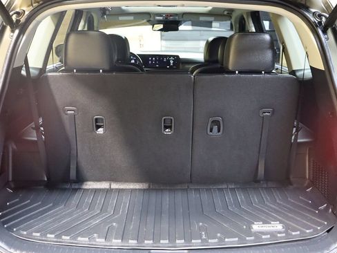 Used 2024 Kia Telluride EX w/ EX Captain's Chair Package FWD image 54
