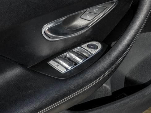 Used 2018 Mercedes-Benz E 400 Cabriolet image 39