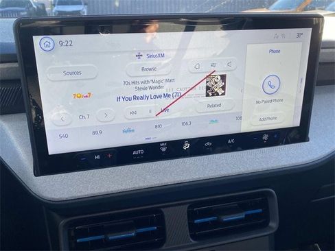 New 2025 Ford Maverick XLT image 34