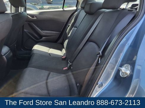 Used 2015 MAZDA MAZDA3 i Sport FWD image 12