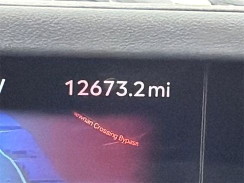 Used 2024 Lincoln Nautilus Reserve image 29