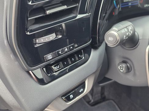 Certified 2025 Lexus RX 350 Premium w/ Accessory Package (Z1) image 20