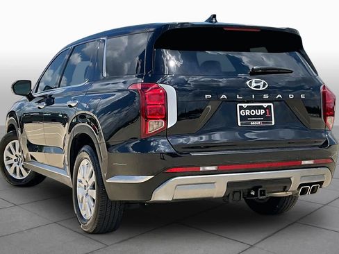 Used 2025 Hyundai Palisade SE FWD image 11