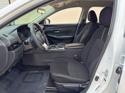 Used 2022 Nissan Sentra SV w/ All-Weather Package FWD image 15