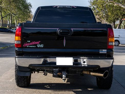 Used 2002 GMC Sierra 2500 4x4 Crew Cab HD w/ SLT Marketing Option Pkg image 7