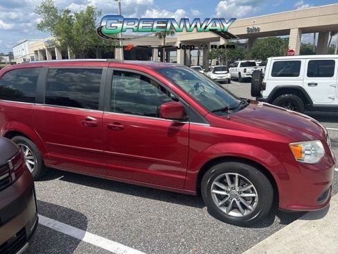 Used 2015 Dodge Grand Caravan SXT FWD image 8