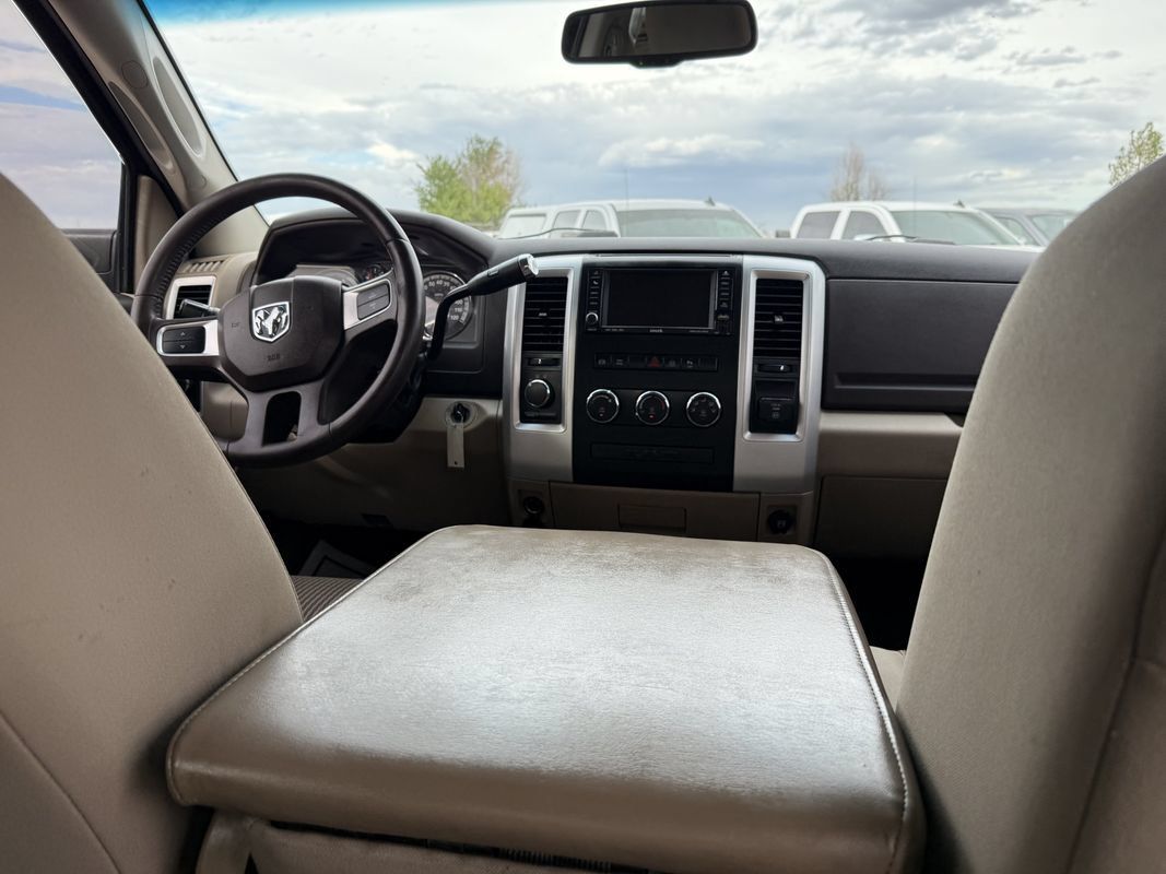 Used 2011 RAM 3500 SLT w/ Luxury Group AWD/4WD image 24