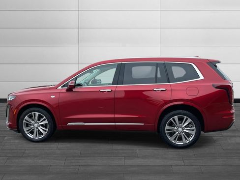 Certified 2024 Cadillac XT6 Premium Luxury image 2