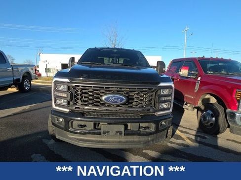 Used 2025 Ford F250 XL w/ STX Appearance Package image 4