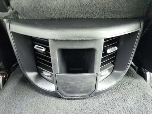 Used 2024 RAM 3500 Big Horn AWD/4WD image 34