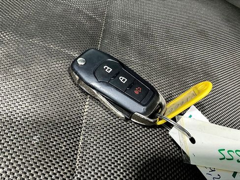 Used 2016 Ford F150 XL w/ Equipment Group 101A Mid image 19