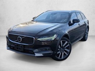 Used 2022 Volvo V90 B6 Cross Country w/ Lounge Package video 1