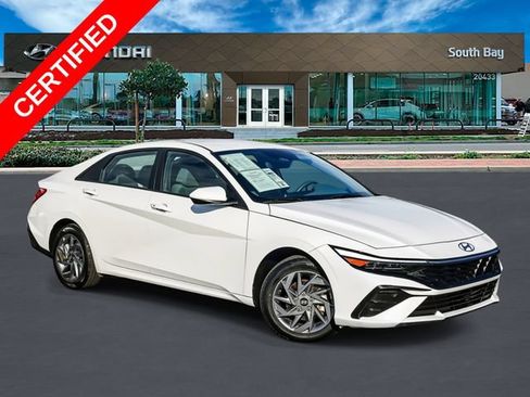 Certified 2024 Hyundai Elantra SEL FWD image 1