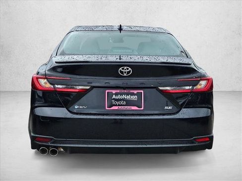 New 2026 Toyota Camry SE FWD image 8