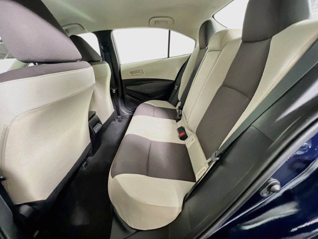 Used 2025 Toyota Corolla LE FWD image 25