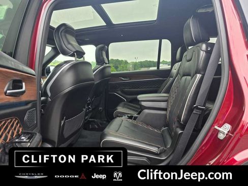 Used 2023 Jeep Grand Cherokee L Summit w/ Advanced Protech Group IV AWD/4WD image 13